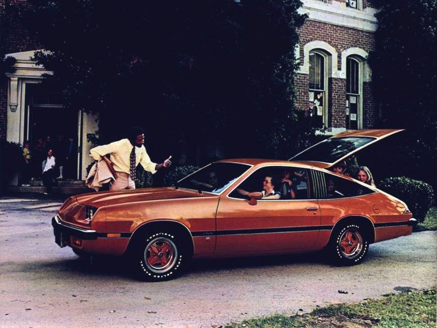  Oldsmobile Starfire 1975 года  (фото 5 из 5)